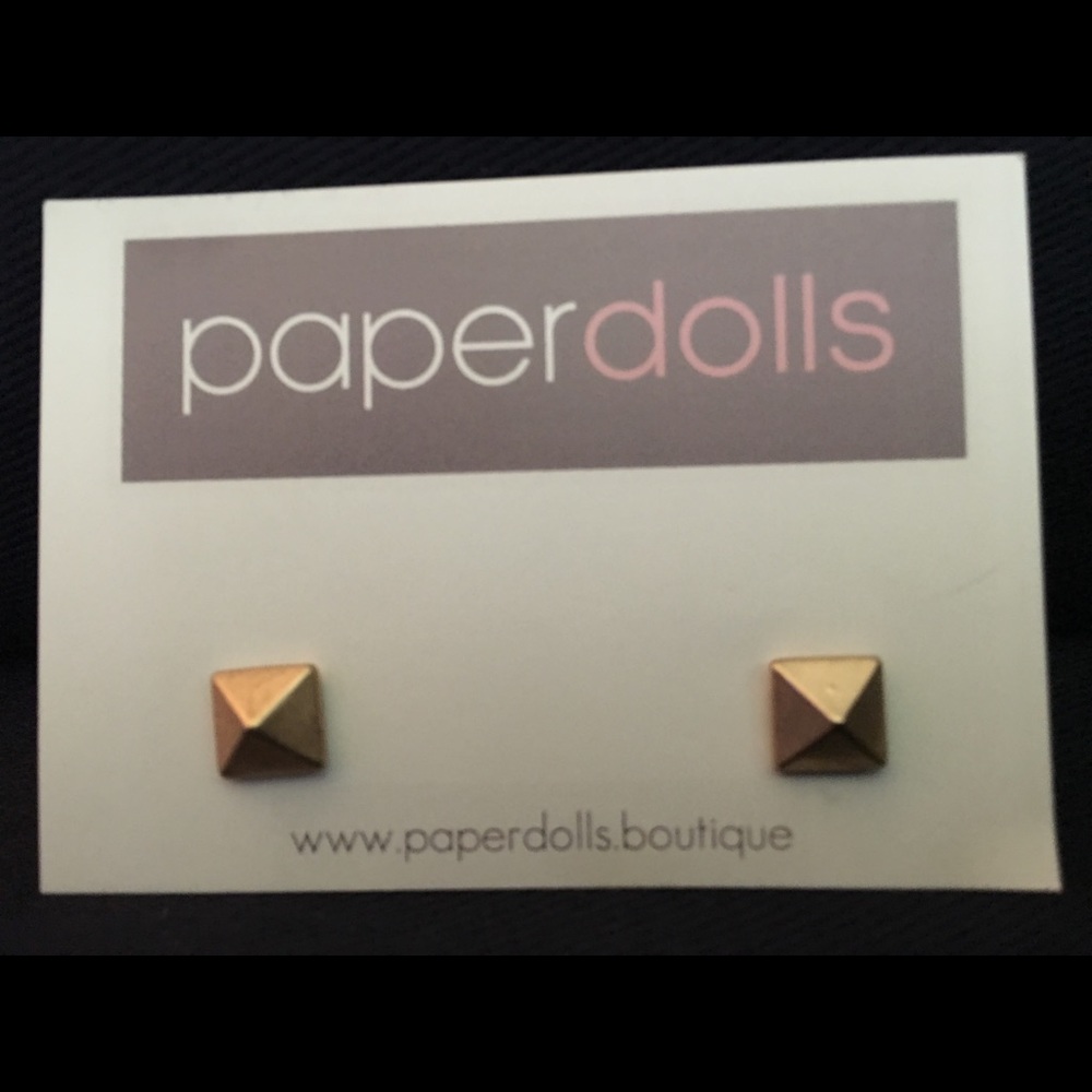 Gold Tone stud Earrings